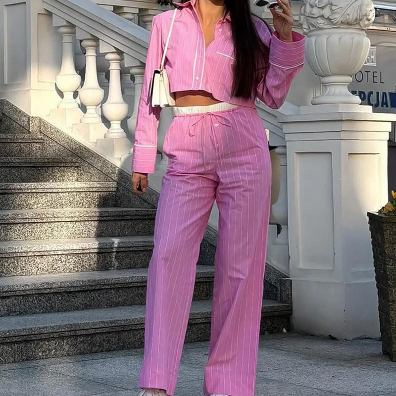 Conjunto Pink - Camisa Recortada e Calça com Cordão ajustavél - DermeBela